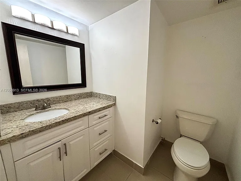 2935 NE 163rd St #5P — Photo 21