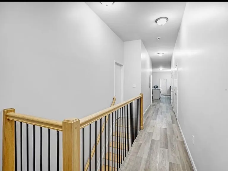 512 Monastery Pl #3 — Photo 1