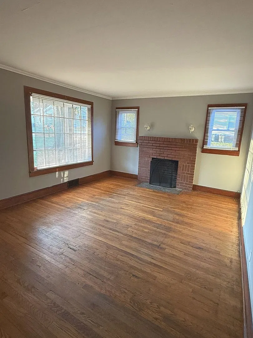 900 Green Street, Salisbury $1195.00 — Photo 4