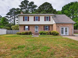 2904 Sir Walter Cres, Chesapeake, VA 23321