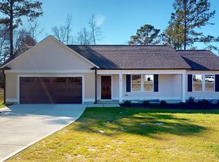 102 Holly Berry Ln, Goldsboro, NC 27530