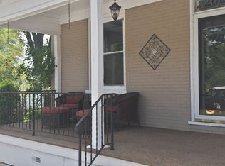 206 9th St, New Cumberland, PA 17070
