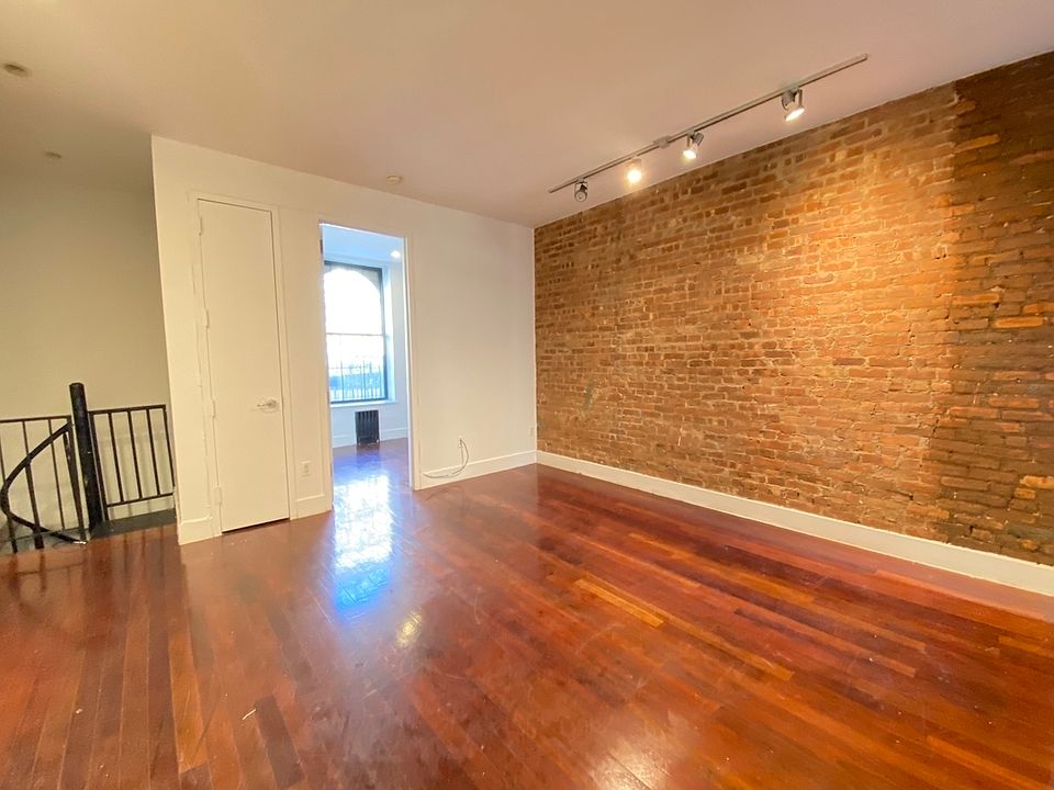 1st image of 514 W 135th St APT 2