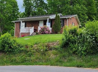 124 Garland Branch Rd, Watauga, TN 37694