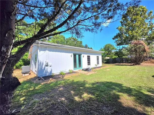 27 Spice St, Picayune, MS 39466
