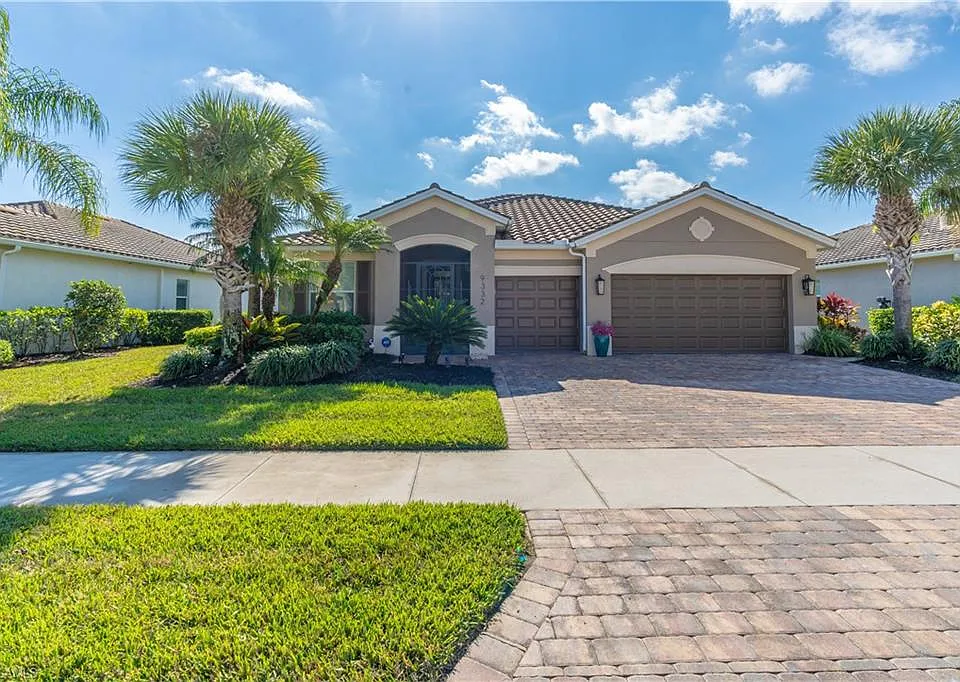 9332 Fieldstone Ln