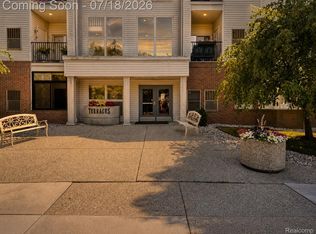 39144 Hayes Rd, Clinton Township, MI 48038