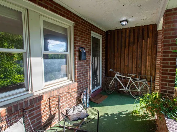 5248 Holmes St, Pittsburgh, PA 15201