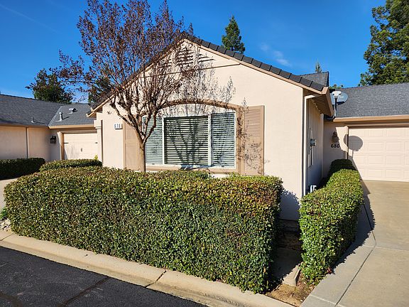2nd image of 678 Village Dr
