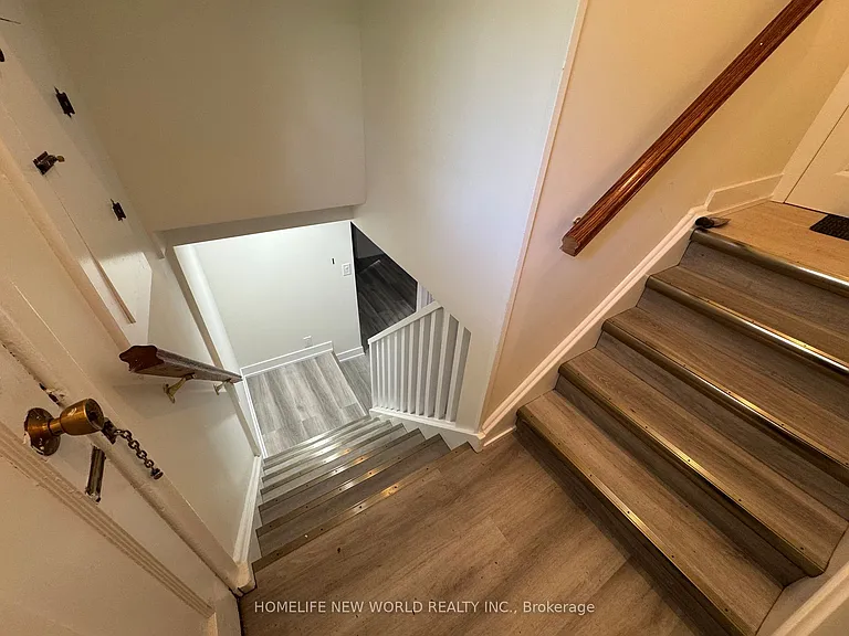 47 Shropshire Dr — Photo 10