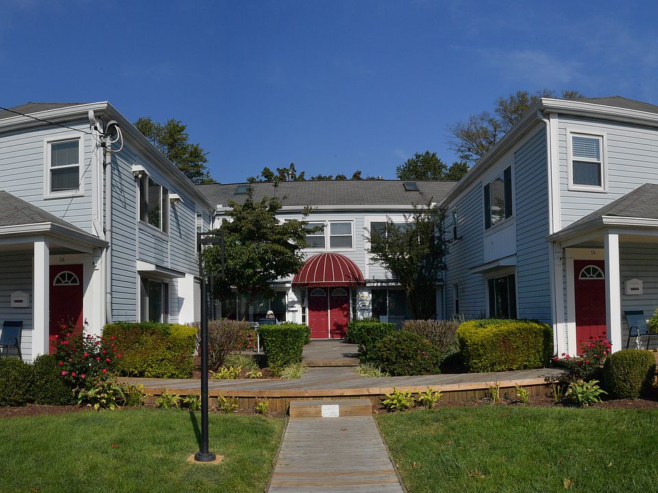 Entire Building