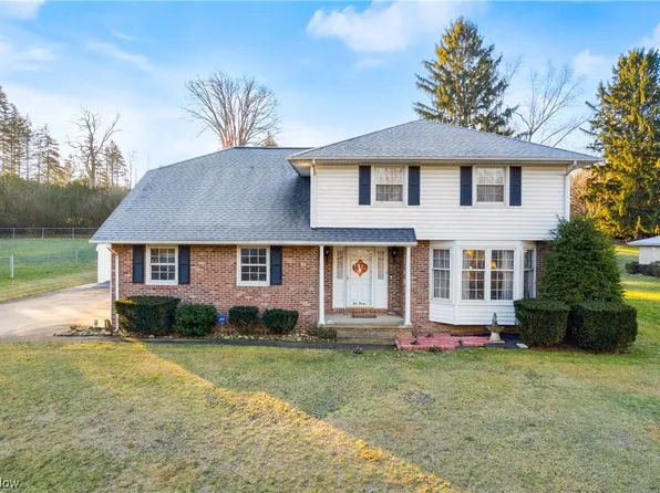 1012 40th St NE, Canton, OH 44714