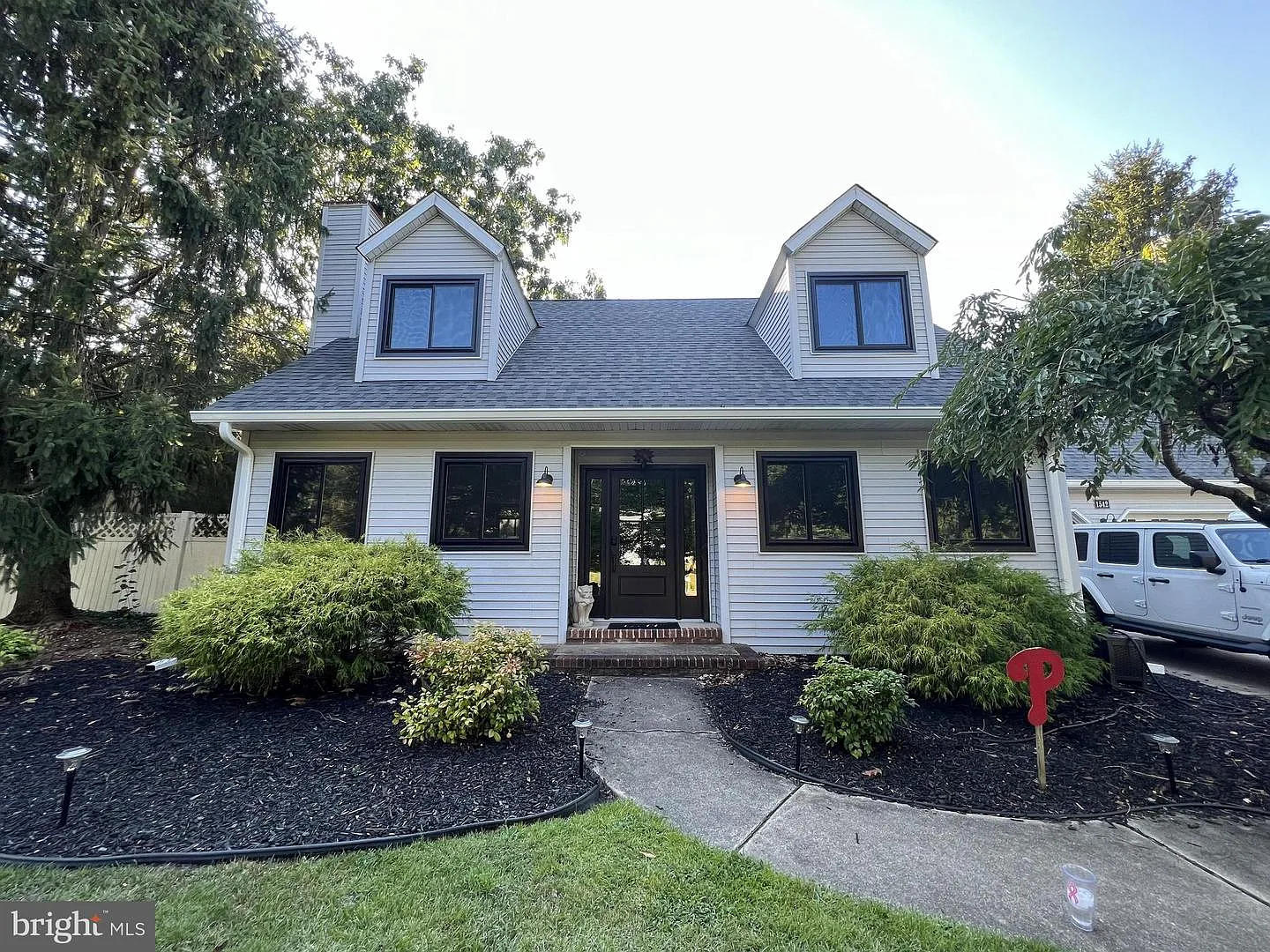 1542 Linden Blvd photo 1