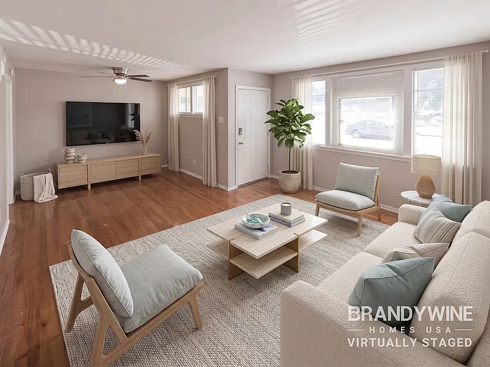 3 bed, 2.0 bath, 1246 sqft, $1,499 — Photo 3