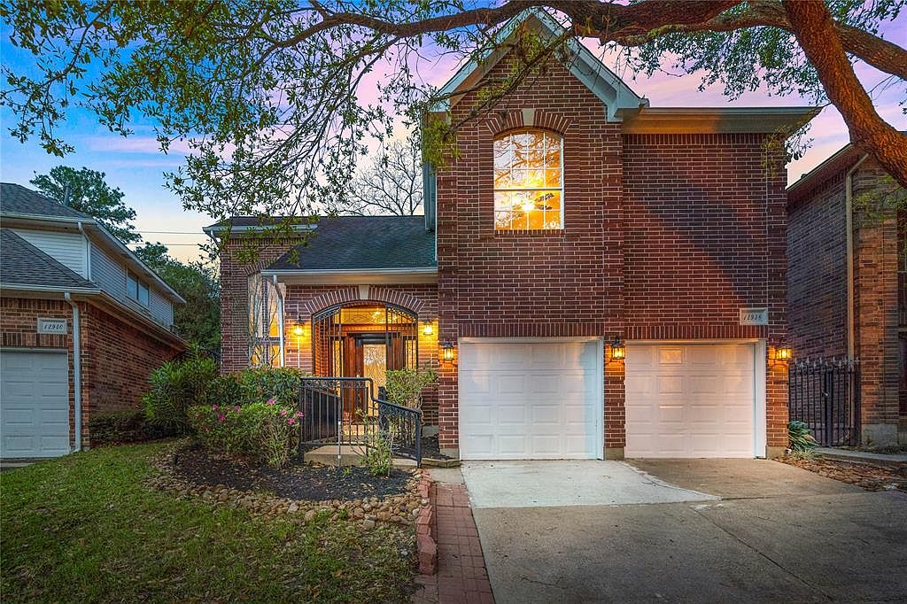 12938 Kingsbridge Ln, Houston, TX 77077 Zillow