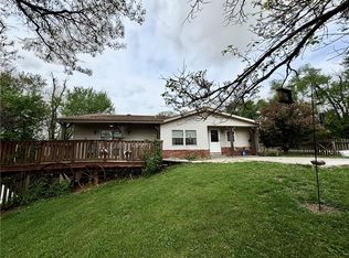 1959 190th Rd, Wathena, KS 66090