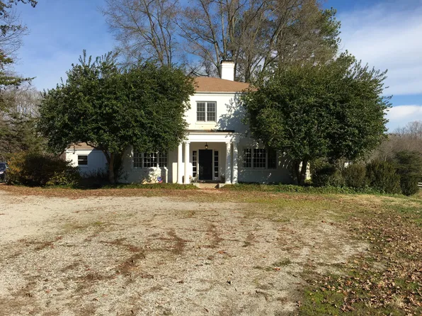 1549 Fayette Rd, Manakin Sabot, VA 23103