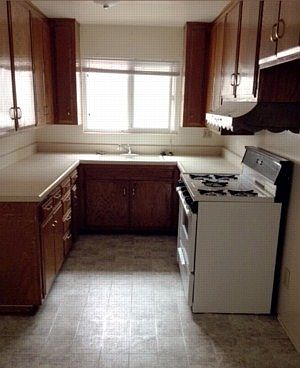 2nd image of 3423 W 190th St APT B
