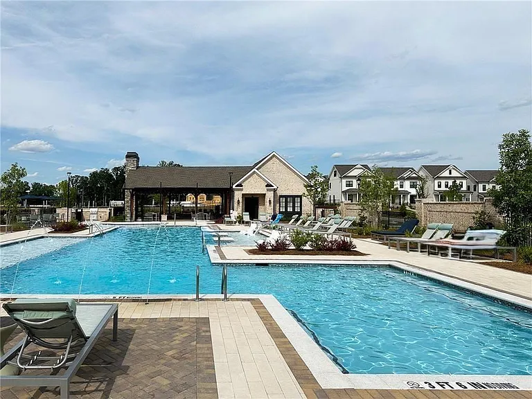 4802 Larkin Pass — Photo 20