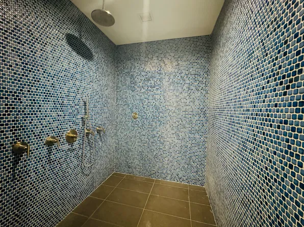 131-02 A 40th Road image 21 of 24