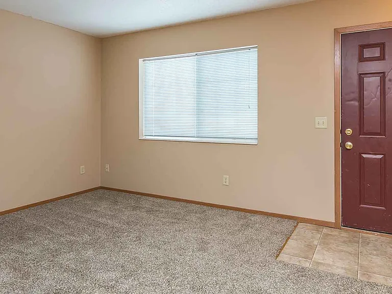 WestPointe Townhomes — Photo 35