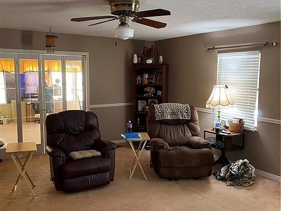5th image of 41 Lakeview Ln