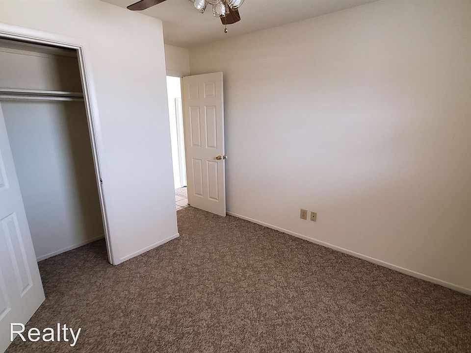 1st image of 107 28th St APT 14
