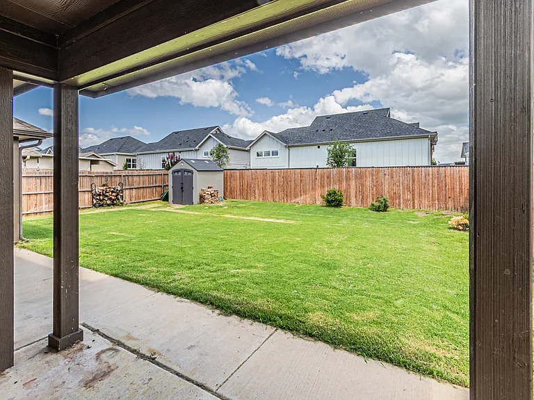 2553 Hadley St — Photo 24