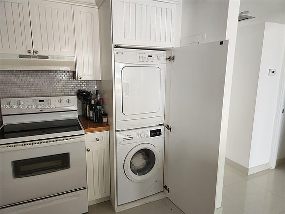5th image of 1865 Brickell Ave APT A1207