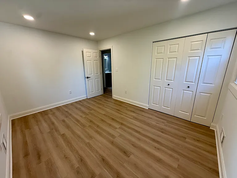 9398 Paulskirk Dr — Photo 12