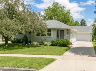 2412 16th Ave NW, Rochester, MN 55901