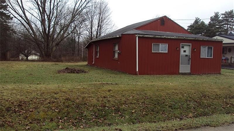 1st image of 9159 Warren Dr