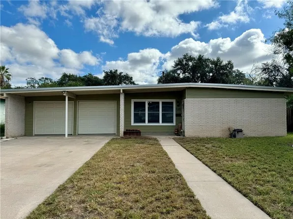 720 Santa Dolores Dr, Kingsville, TX 78363