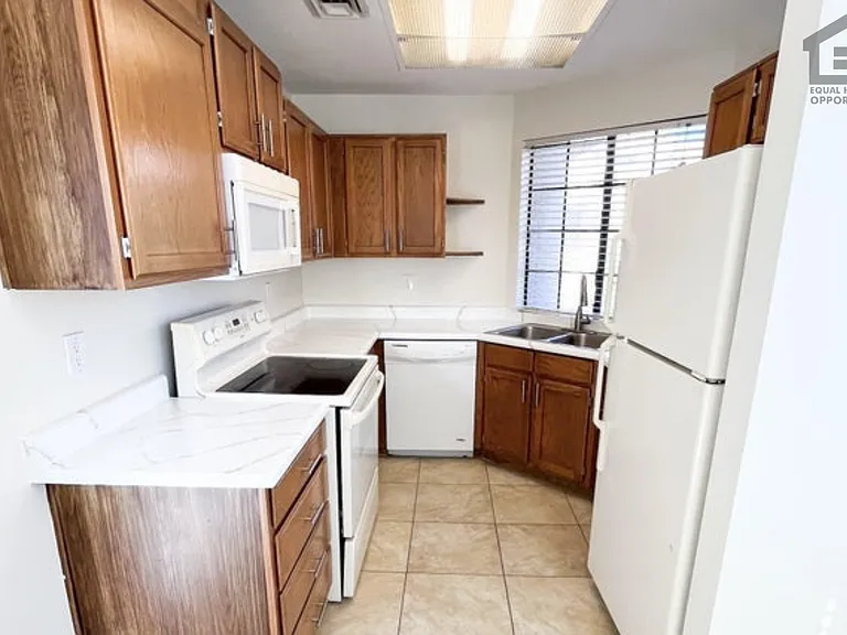 930 N Mesa Dr #2034 — Photo 7