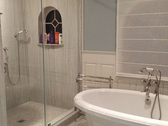 4th image of 2375 Biscayne Bay Dr