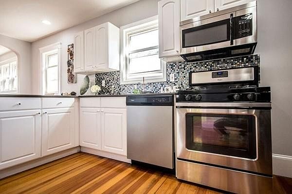 2nd image of 276 Concord Ave #276