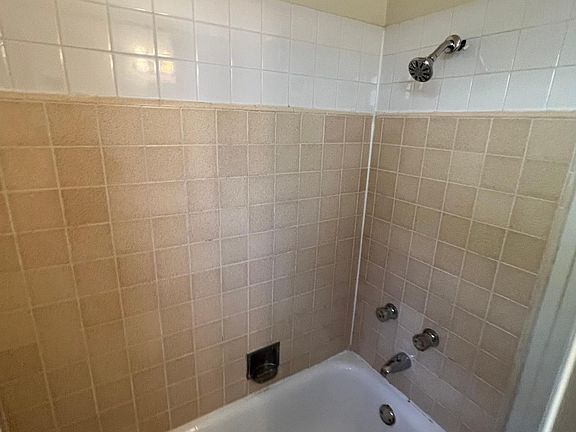 5th image of 4129 El Camino Way APT D
