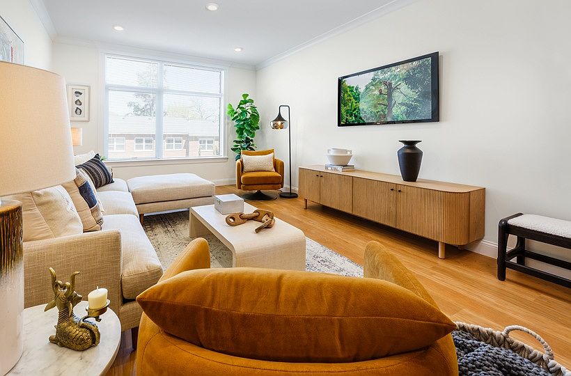 The Franklin at Hancock Village - living room