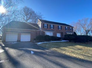 185 Countryside Rd, Newton, MA 02459