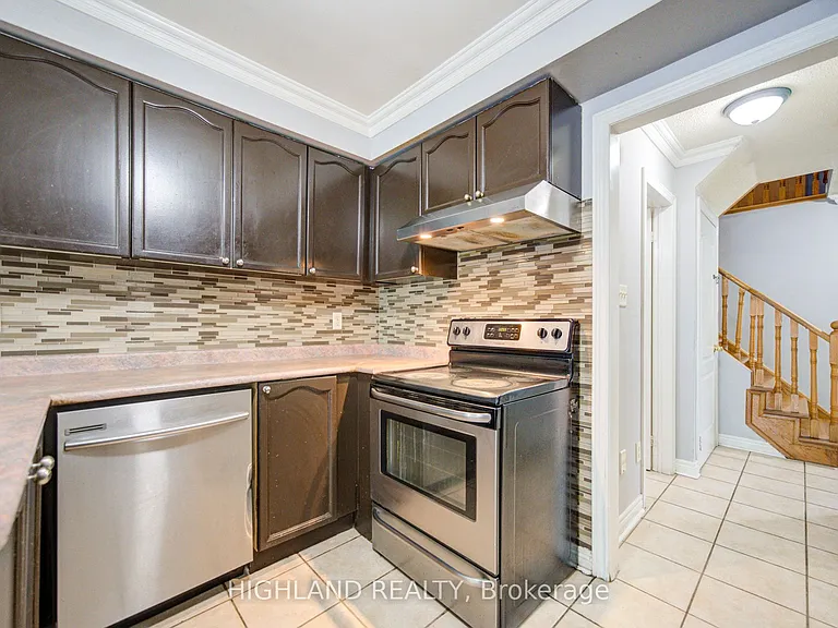 5327 Landsborough Ave #UPPER LEVEL — Photo 13