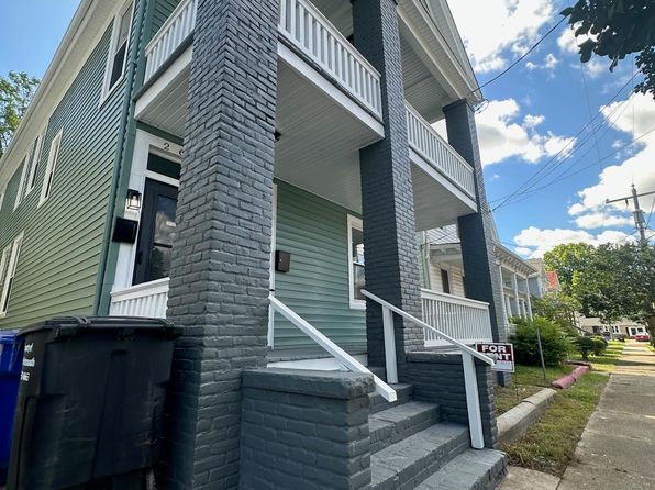 267 Webster Ave #2