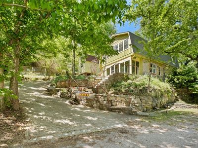 190 N Main St, Eureka Springs, AR, 72632
