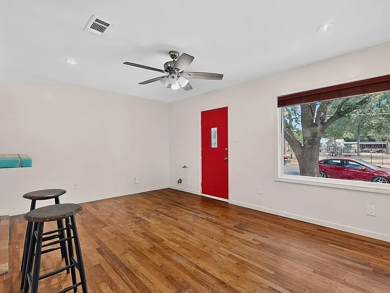 4711 Alf Ave — Photo 5