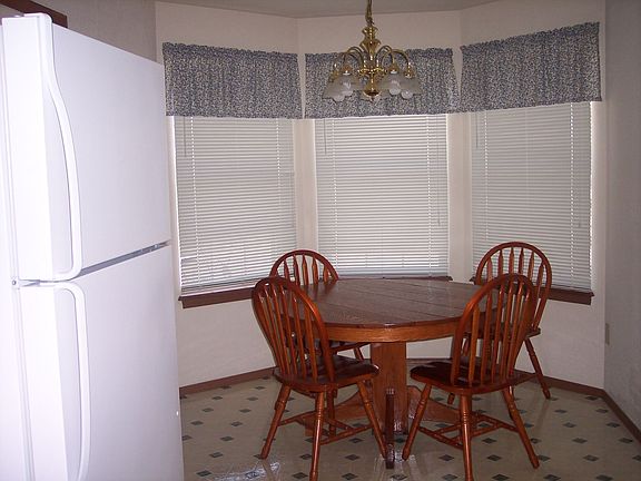 Bay Windows in Dining/Kitchen