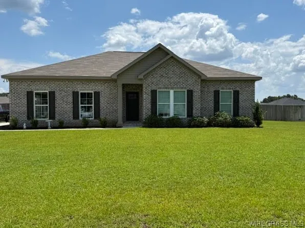 66 Mockingbird Trl, Dothan, AL 36352