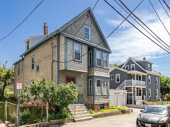 2nd image of 8 Parker Pl