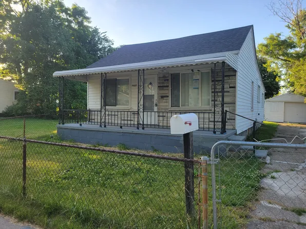 7027 Chalmers Ave, Warren, MI 48091