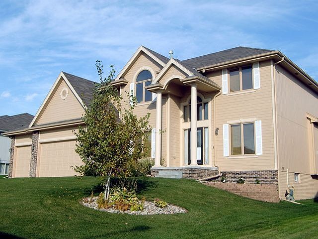 1st image of 8607 S 98th St