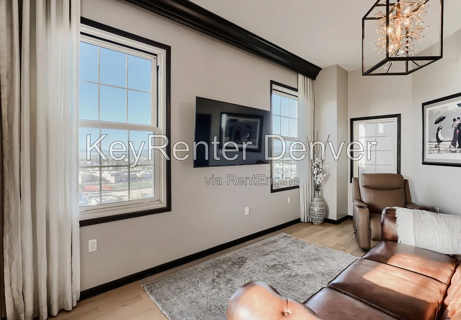 475 W 12th Ave — Photo 4
