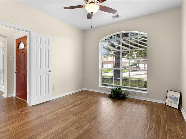 9722 Therrell Dr — Photo 13